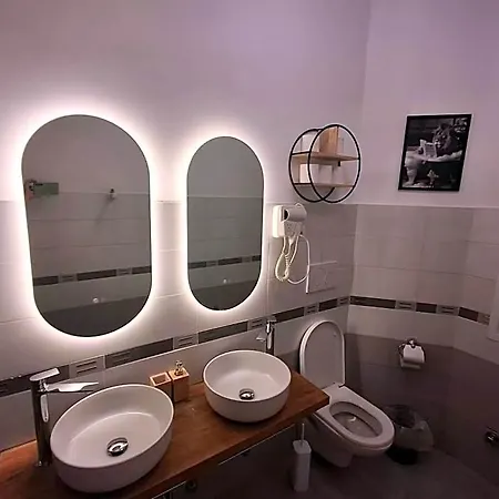 Double B Ferruccio I 4*