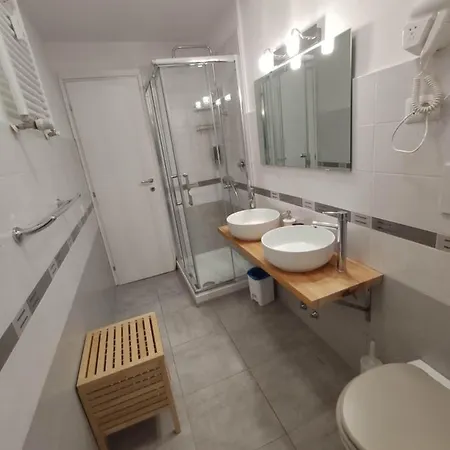 Double B Ferruccio I Bed and breakfast 2*