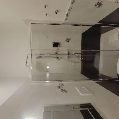 Alojamento de Acomodação e Pequeno-almoço Double B Ferruccio I