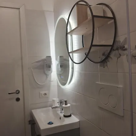 Double B Ferruccio I 4*